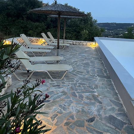 Luxurious Villa At A Unique Spot 圣尼古拉奥斯 外观 照片